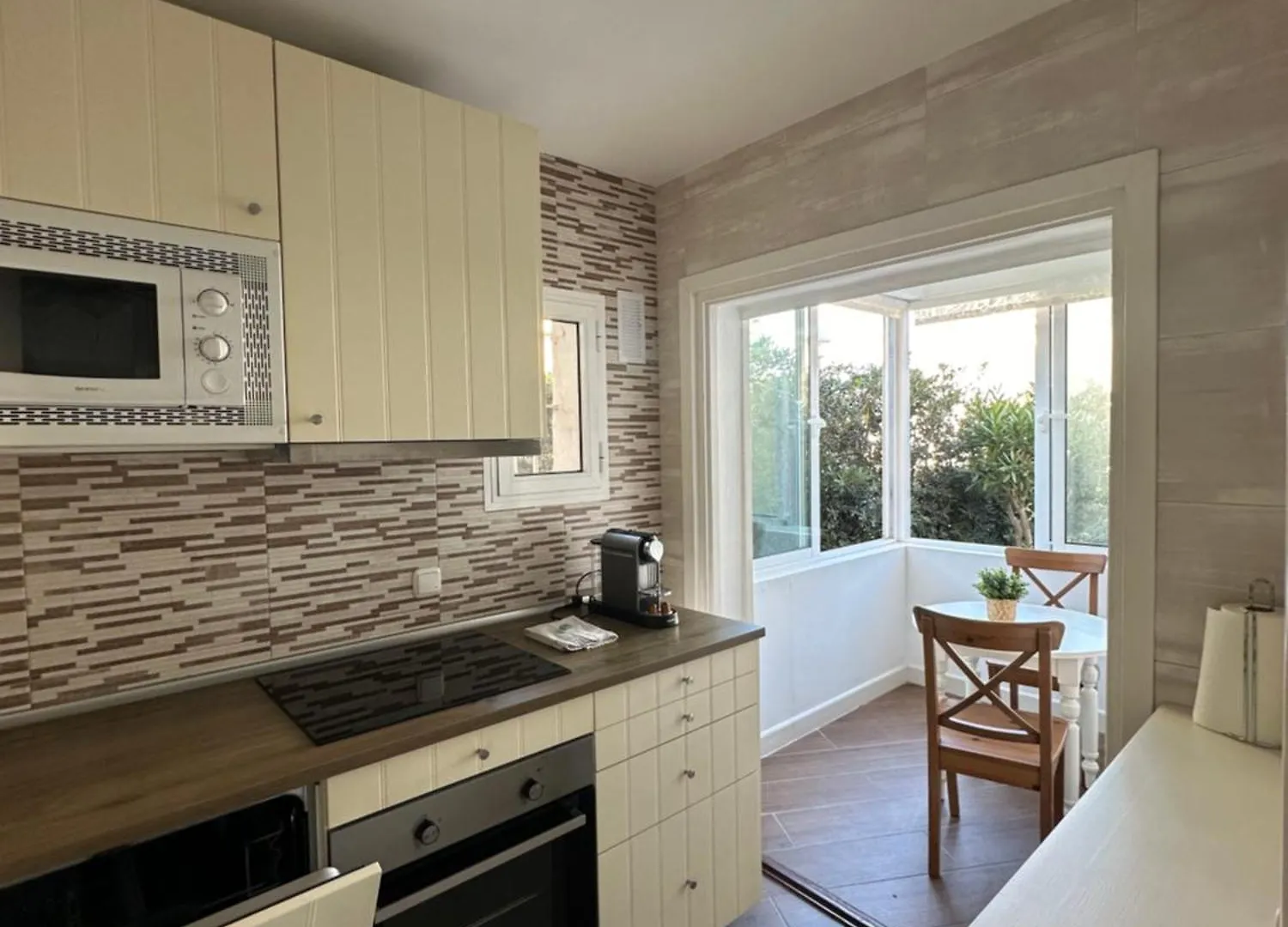 Апартаменты Precioso Apartamento Junto A Playa Y Con Piscina. Малага